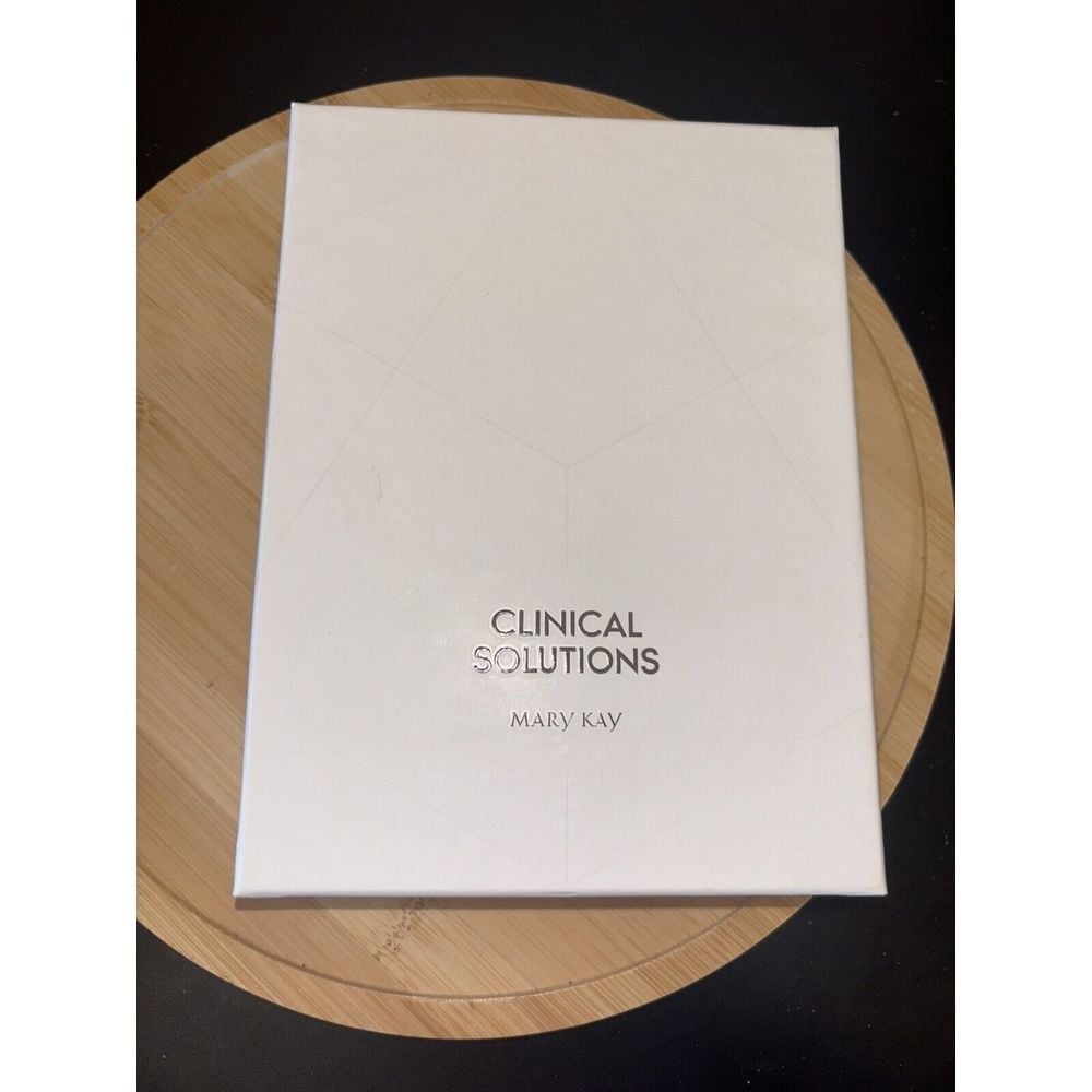New Mary Kay Clinical Solutions SET Retinol 0.5 Set + Calm Restore Facial Milk