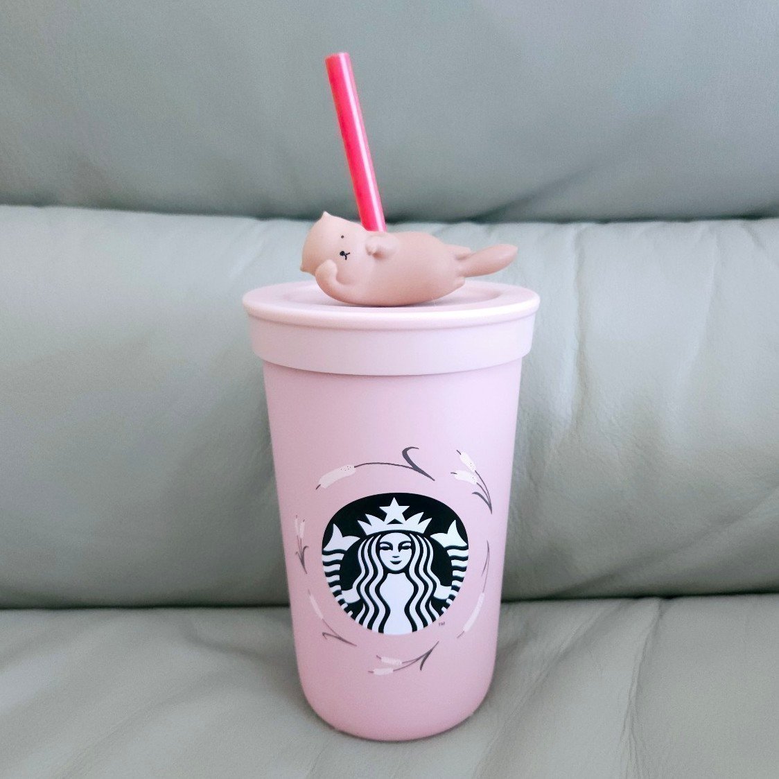 Starbucks Asia Exclusive Made for Each Otter Cup