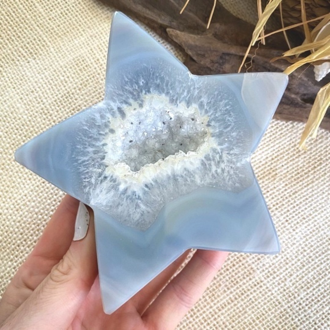 Agate Star - 4.5 Inches x 1.25 Inches -1.09 lbs