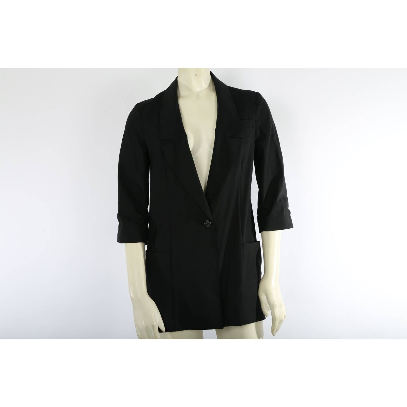ELIZABETH & JAMES Black 3/4 Sleeve One Button Blazer Size 2