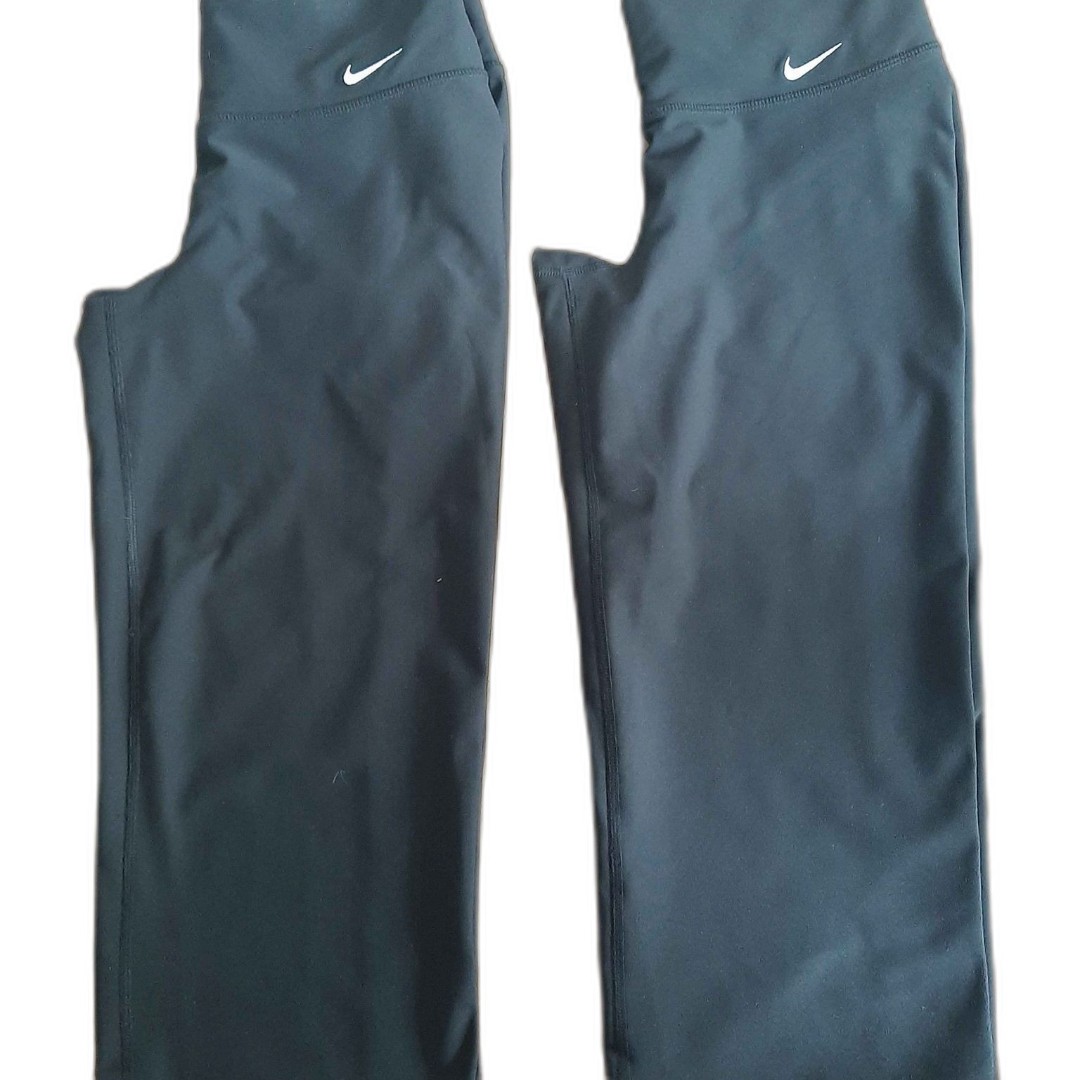 Nike dri fit women's XS capri (2 pair) NEW