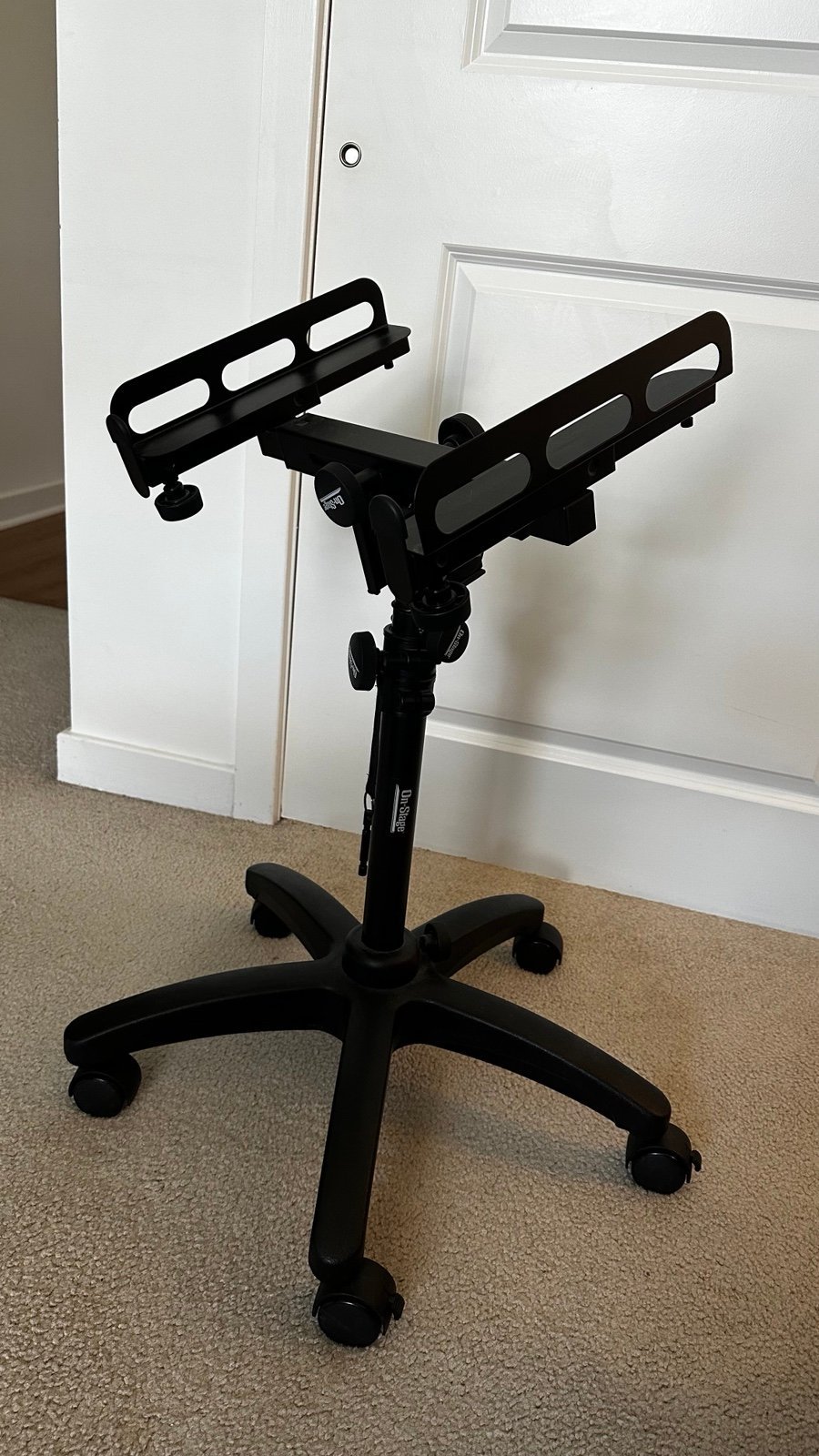 On-Stage Mix-400 Audio Mixer Stand