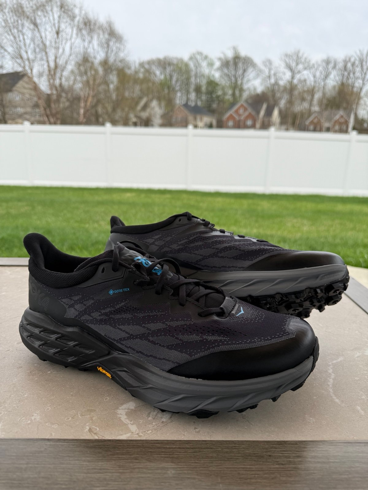 HOKA Men's Speedgoat 5 GTX Spike Trail Running Shoes men’s size 9