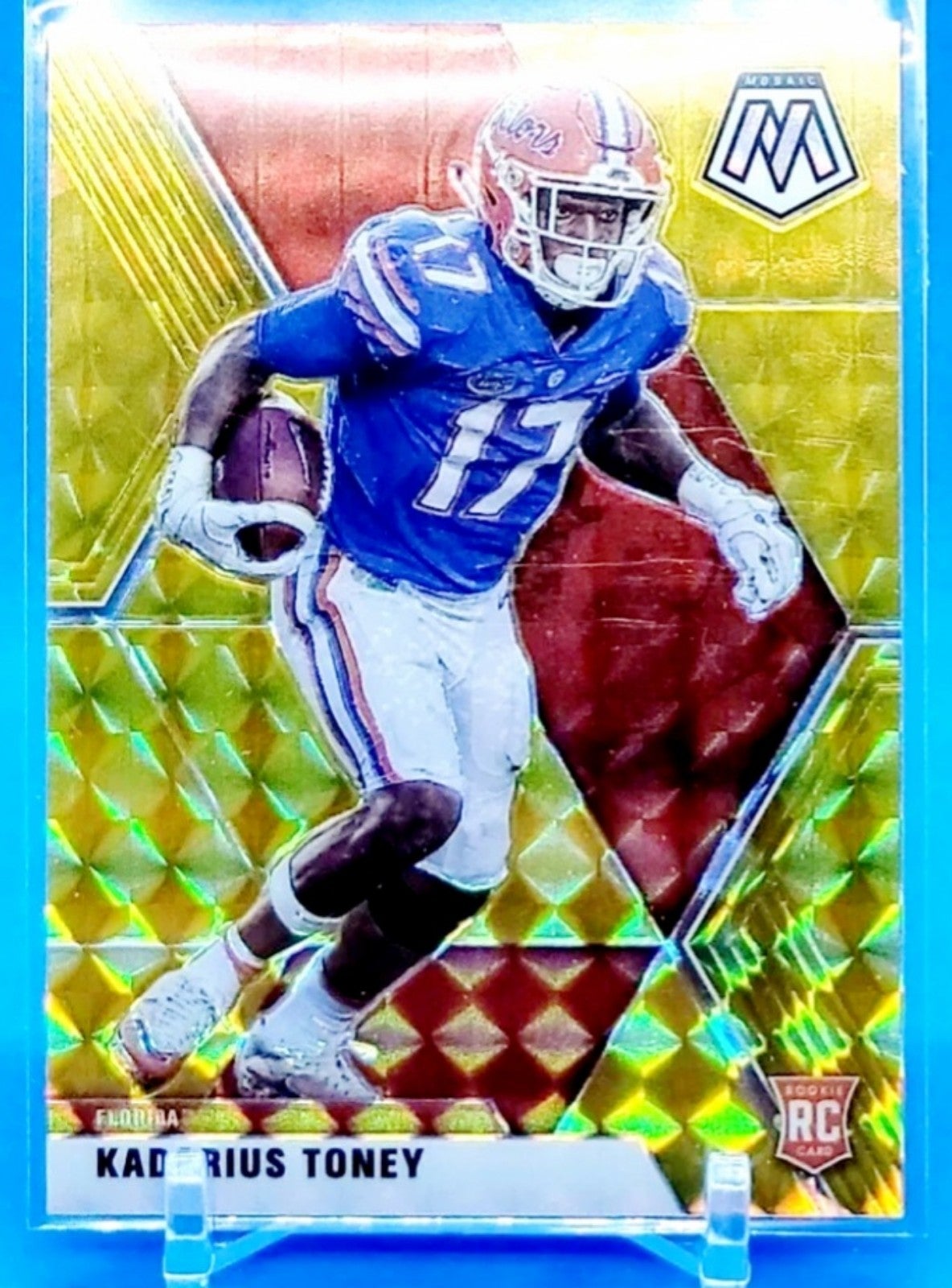 2021 Panini Mosaic Gold SSP /10 Kadarius Toney No. 50 RC