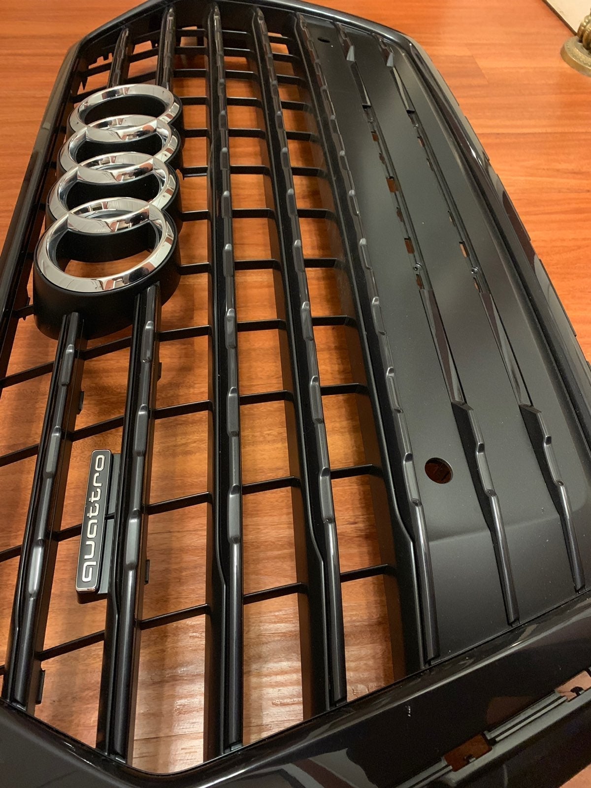 Audi Grille 4M0.853.651.J-FUQ
