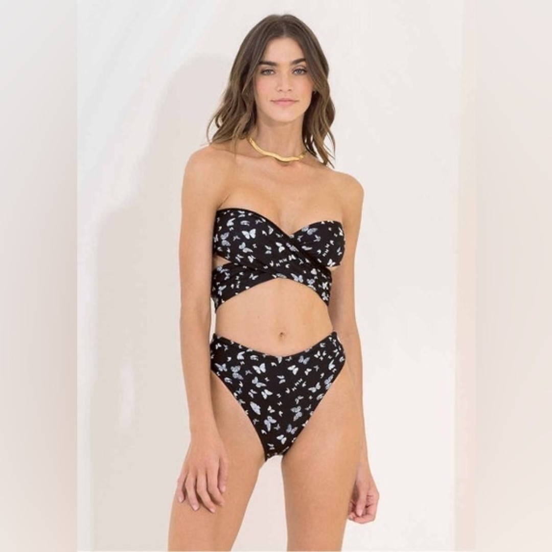Maaji Black Tulip Radiant One Piece Reversible size Medium NWT