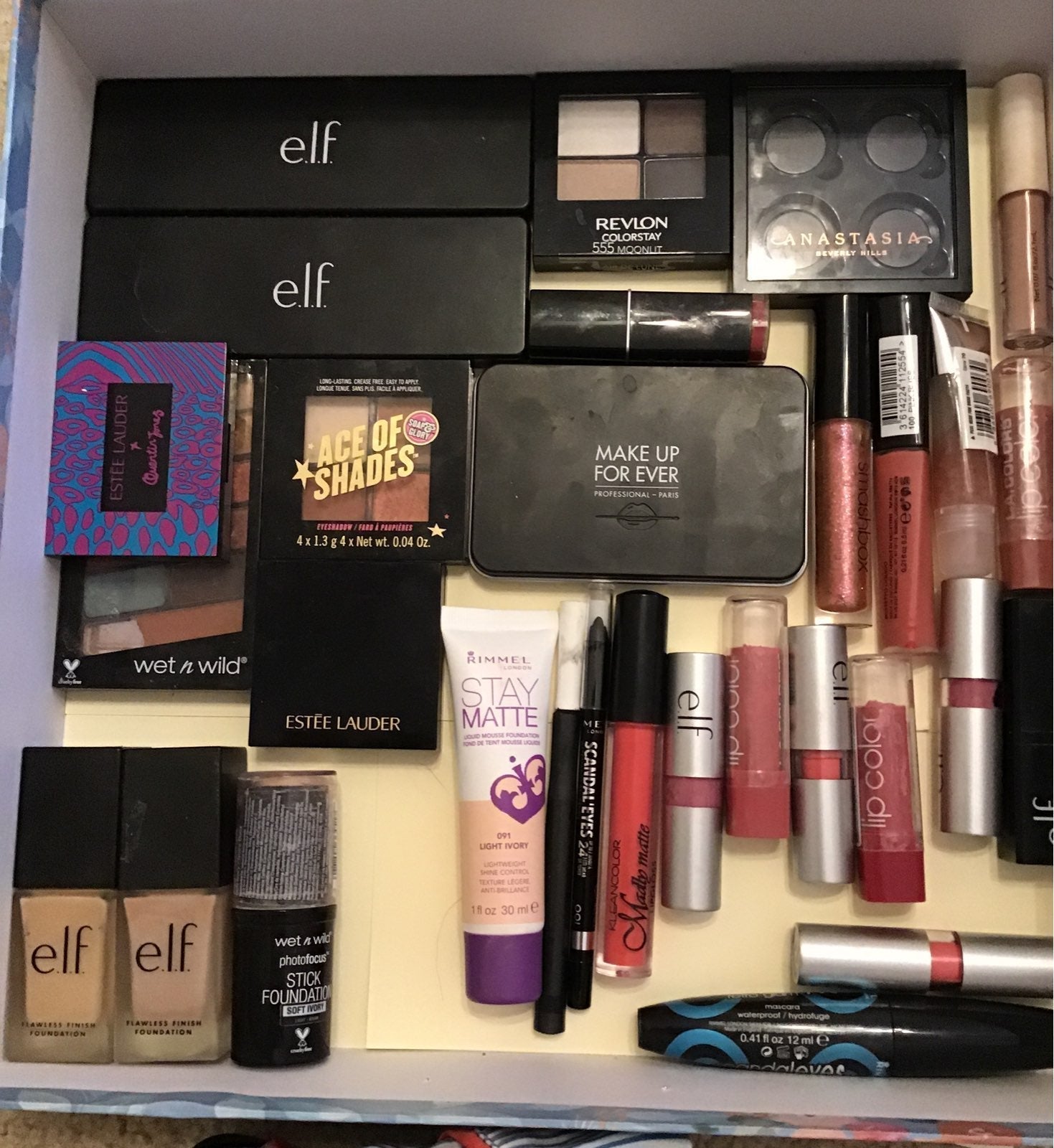 Makeup bundle