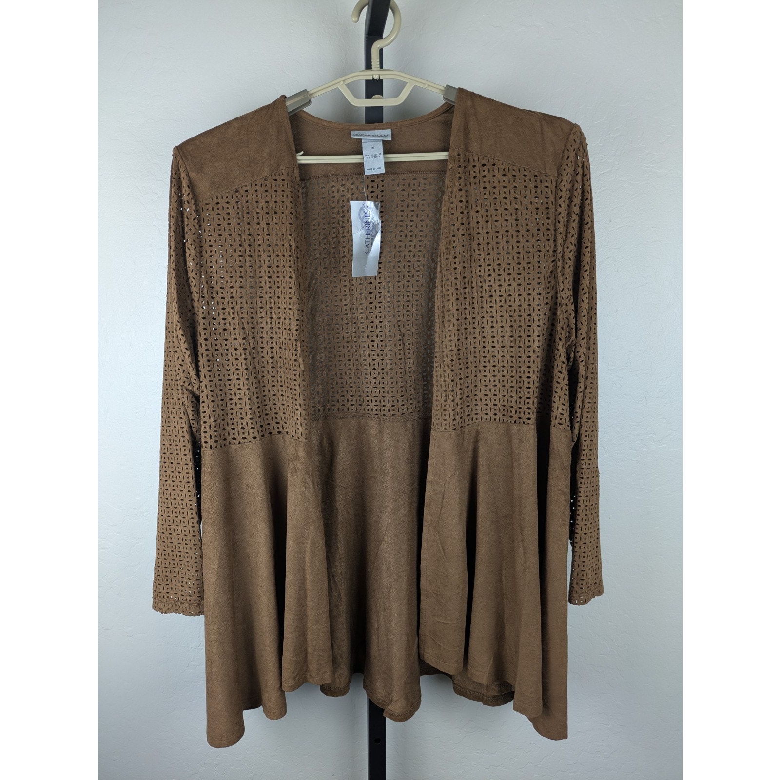 NWT Catherines size 1X brown 3/4 Length Sleeve Faux Suede Laser Cut Cardigan