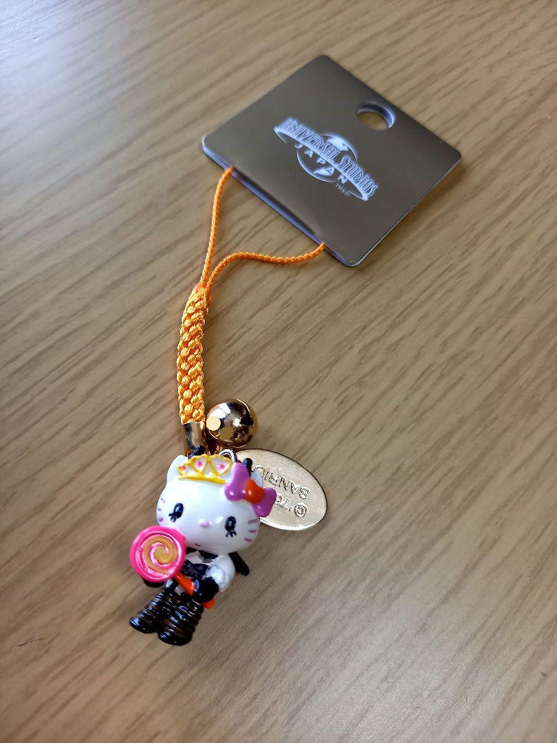 Rare! ★USJ Exclusive★ Hello Kitty Strap♪