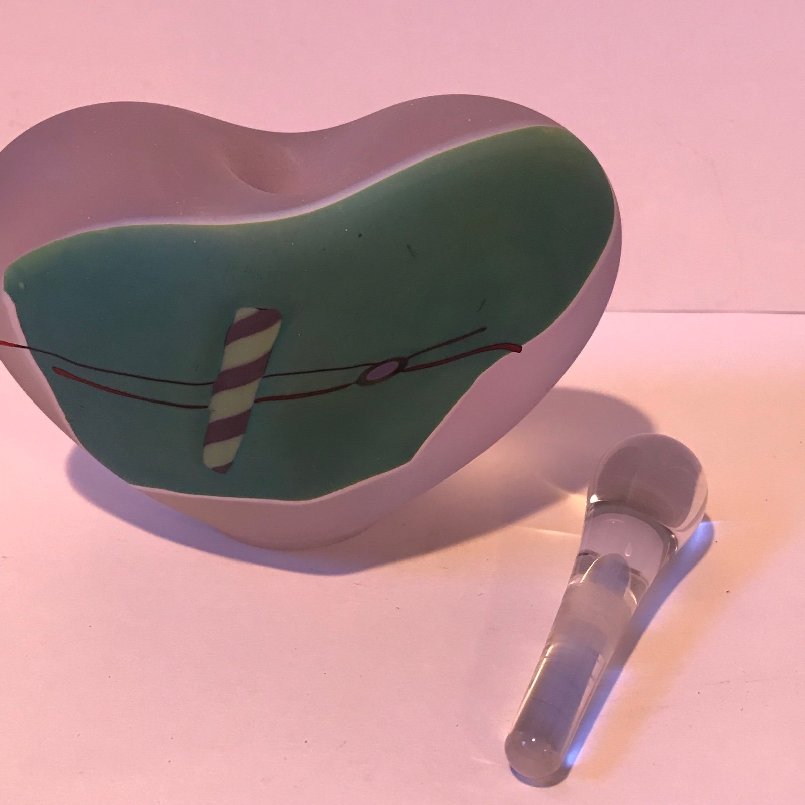 Vintage James Wilbat Frosted Elongated Perfume Bottle Heart Shape 1991 signed - detail