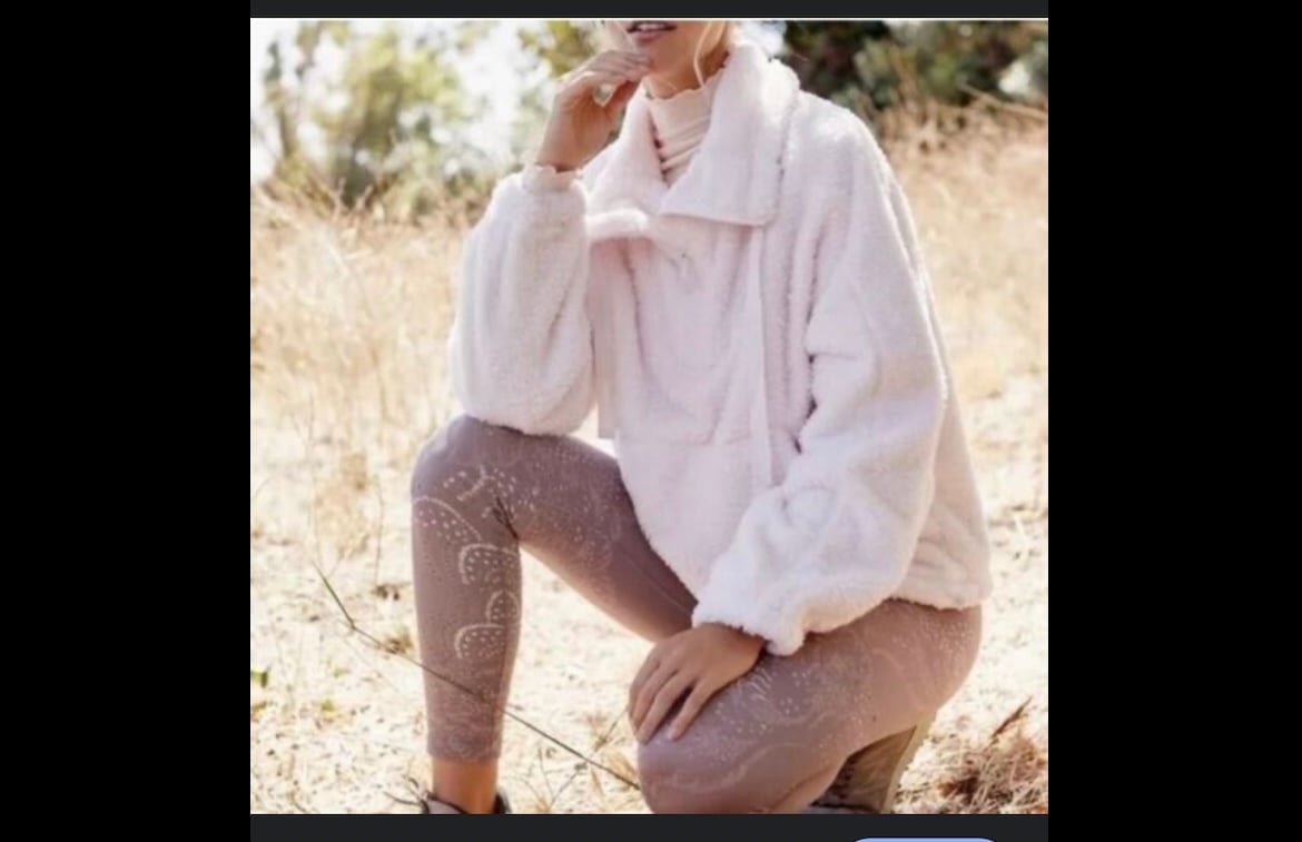 Free People FP movement Big Sky pullover Sherpa 1/4 zip hint of pink L Nice!