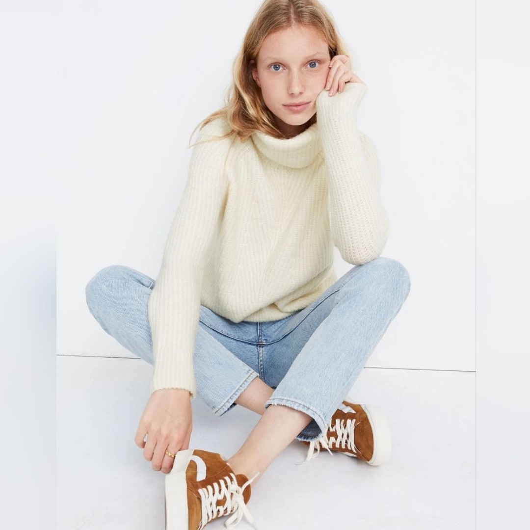 Madewell Mercer Turtleneck Sweater in Coziest Yarn in Antique Cream
