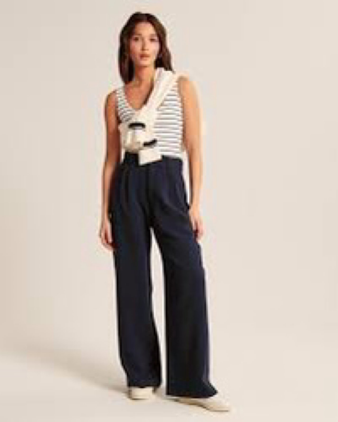 NWT abercrombie Tailored Wide Leg Pants size small short navy