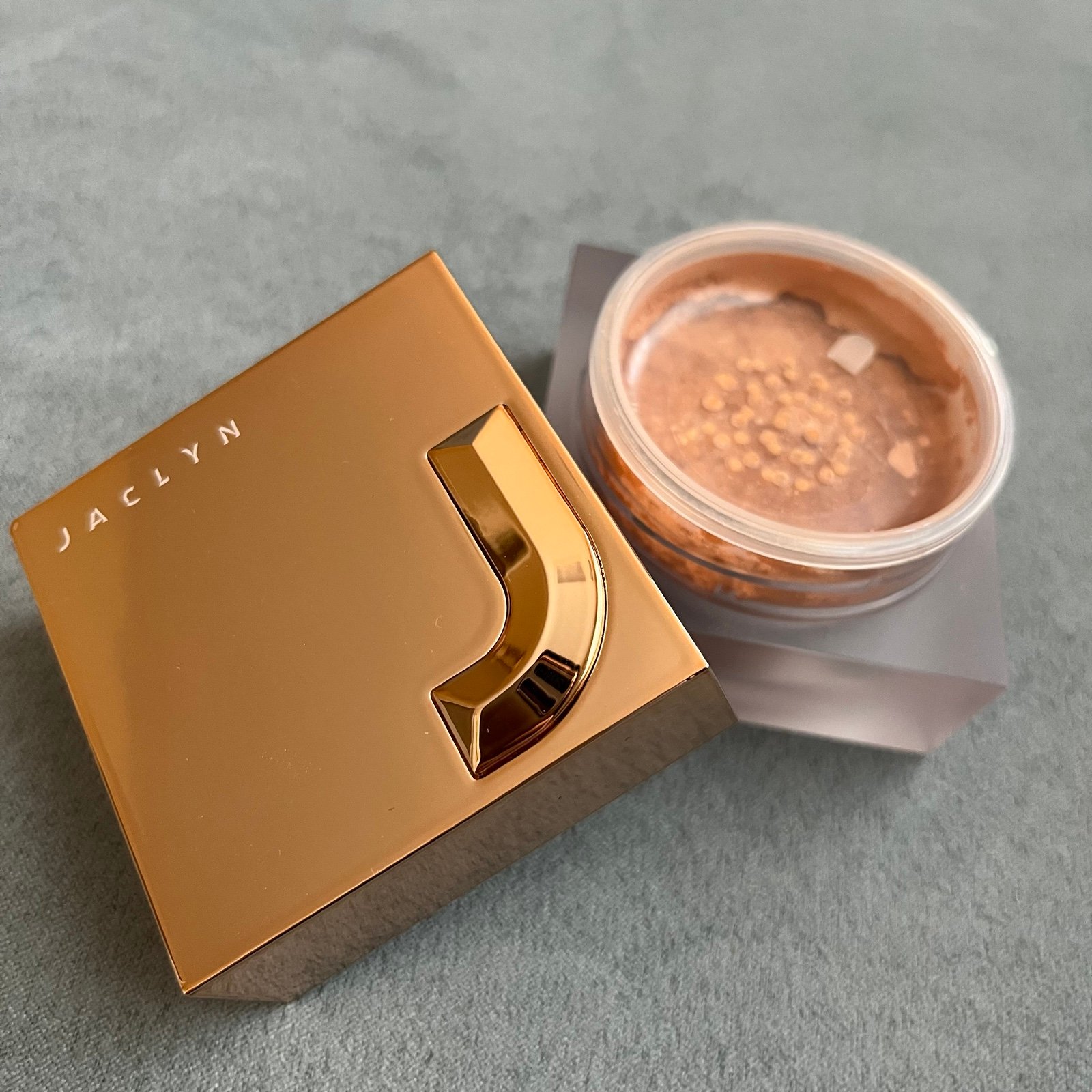 Jaclyn Cosmetics Luminous Powder Brilliant