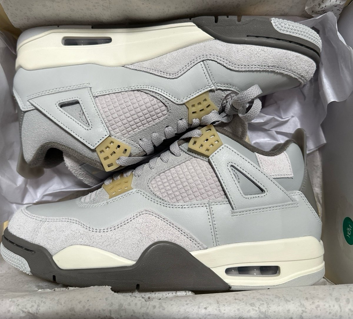 Jordan 4 Craft size 9.5 Men / 11 Women