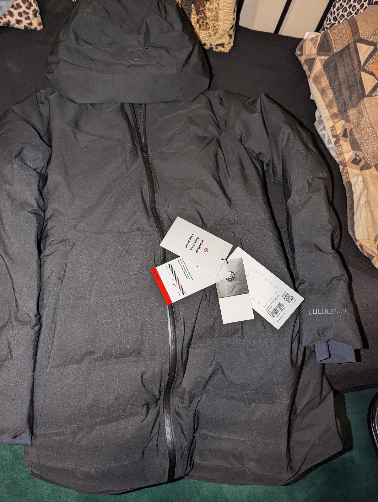 lululemon jacket size 6