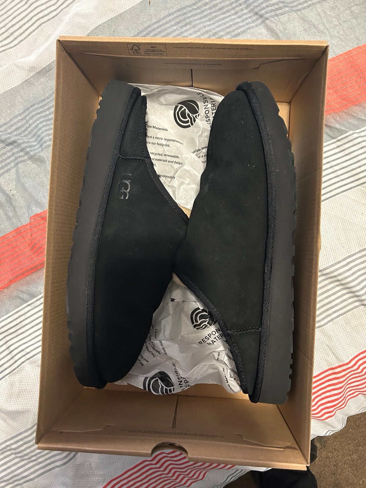 UGG Classic Slip On