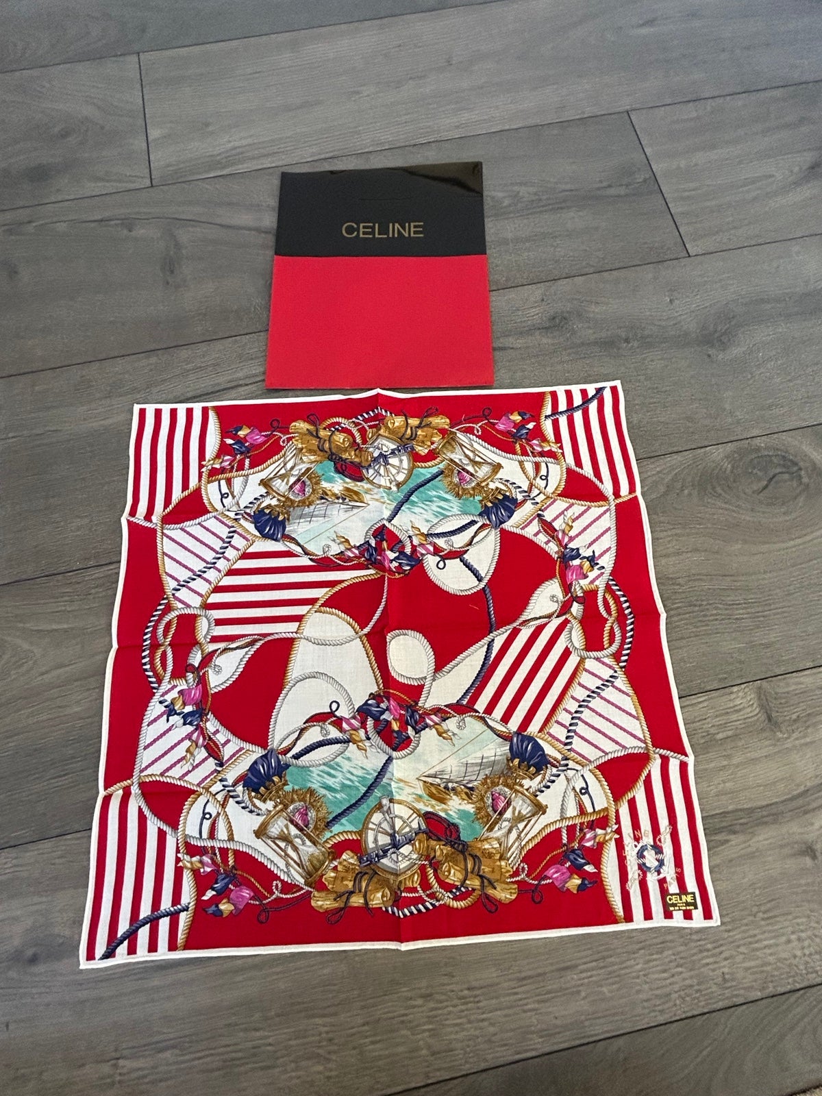 CELINE Womans Hankerchief/neckerchief