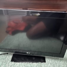 LK330 LCD HDTV 32’