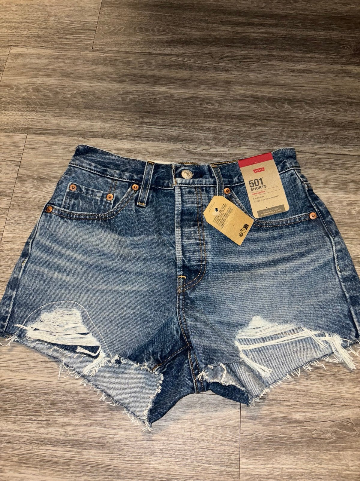 levi 501 shorts women