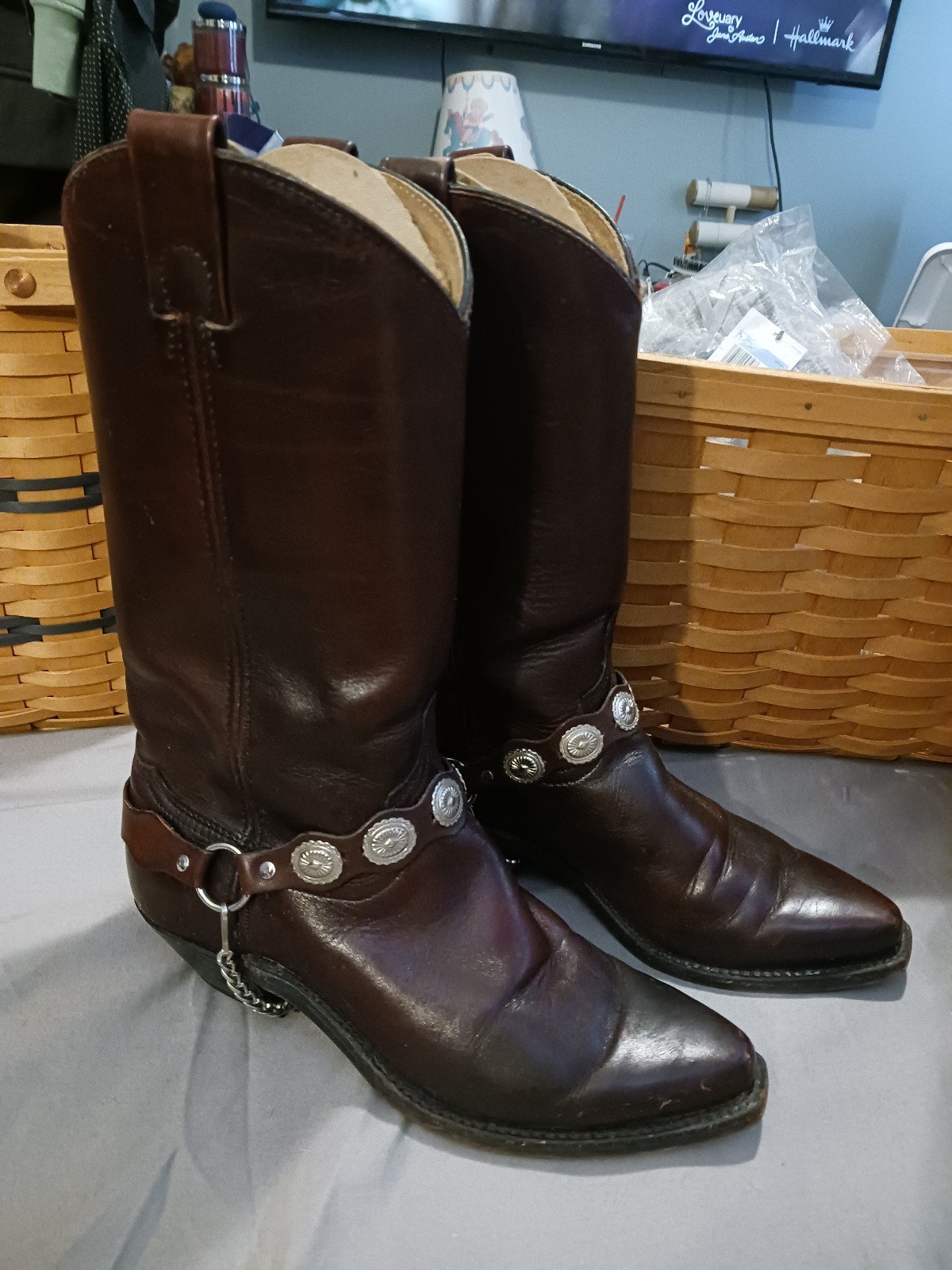 GORGEOUS Cowgirl Boots Sz 6.5