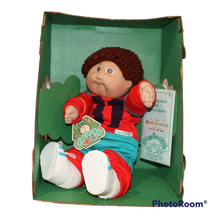 VINTAGE 1984 COLECO CABBAGE PATCH ORIGINAL BOX W/ADOPTION PAPERS IRVING ARCHIE