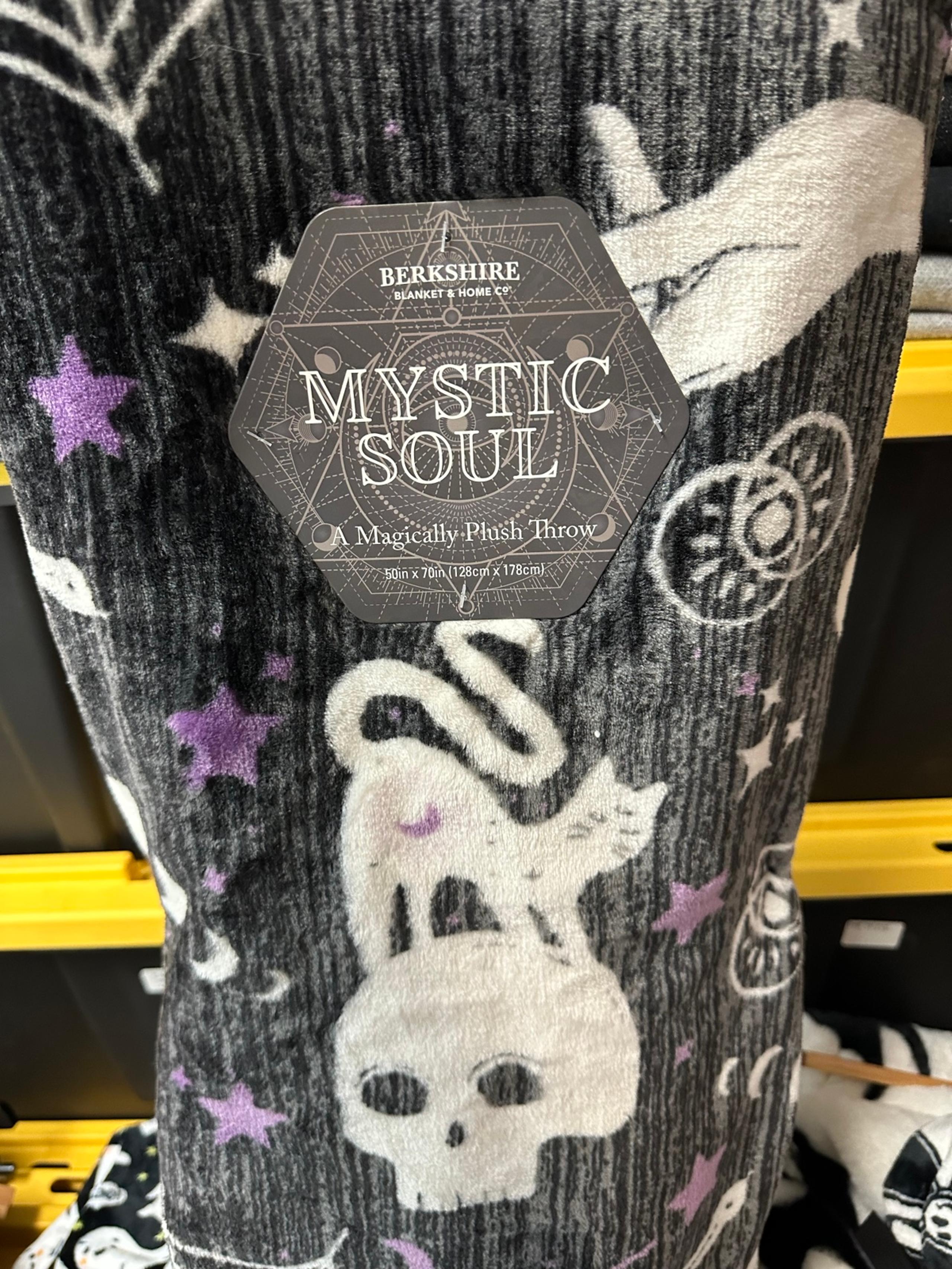 Halloween Mystic Soul Halloween Snake Owl Throw
