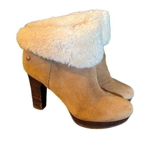 UGG Dandylion Heeled Ankle Booties Sheepskin Fur Trim Womens Size 7.5