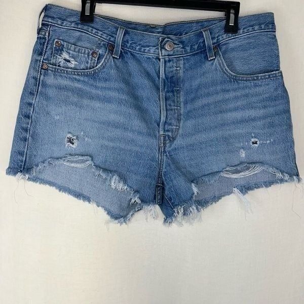 Levi’s 501 Distressed Denim High Rise Button Fly Shorts Womens 36” Casual Summer
