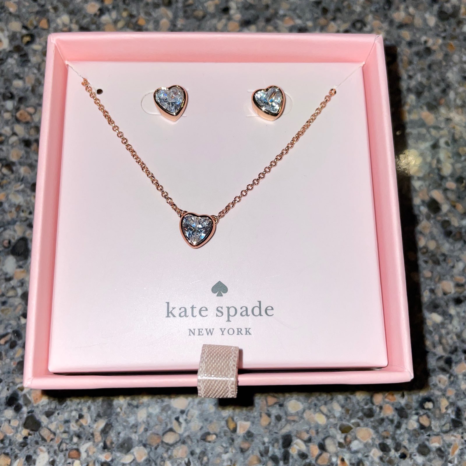 Kate Spade Box Necklaces | Mercari Kate Spade Box Necklaces | Mercari
