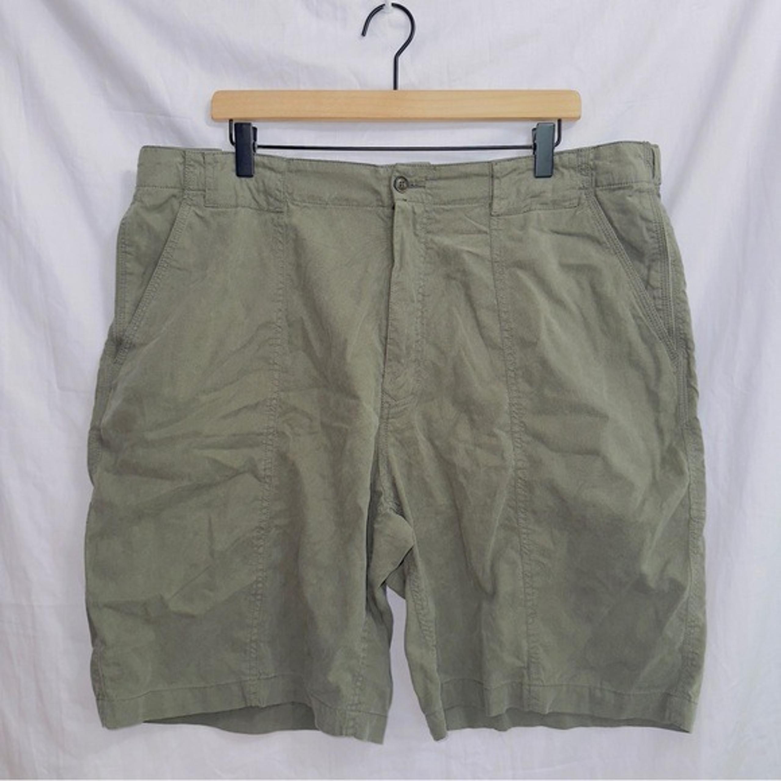 Men's Tommy Bahama Green Elastic Stretch Waist Tercel Lyocell Flat Front Shorts