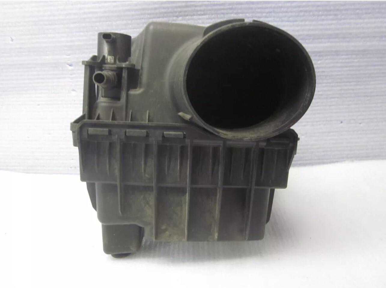 2021-2024 Jeep Grand Cherokee SRT Air Intake Filter Box 53011129AB