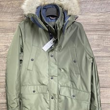 New with Tags Tommy Hilfiger Men's Fur Hooded Tech Parka,