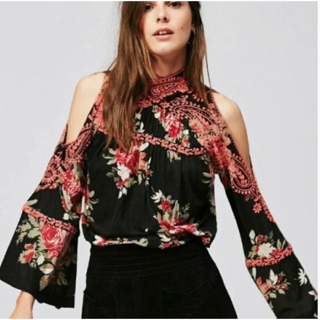 Free People Top Womens Medium Black Pink Floral BainBridge Bell Sleeve Embroider