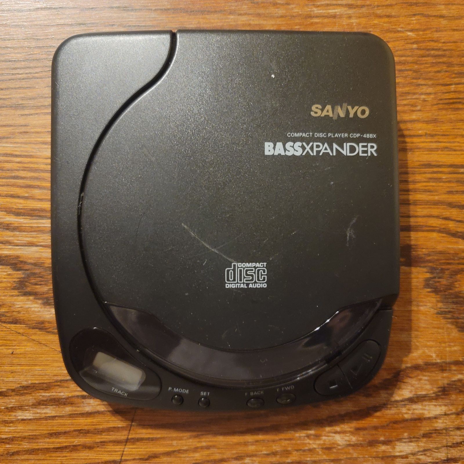 Sanyo CDP-48BX Portable Compact Disc/CD Player WORKS