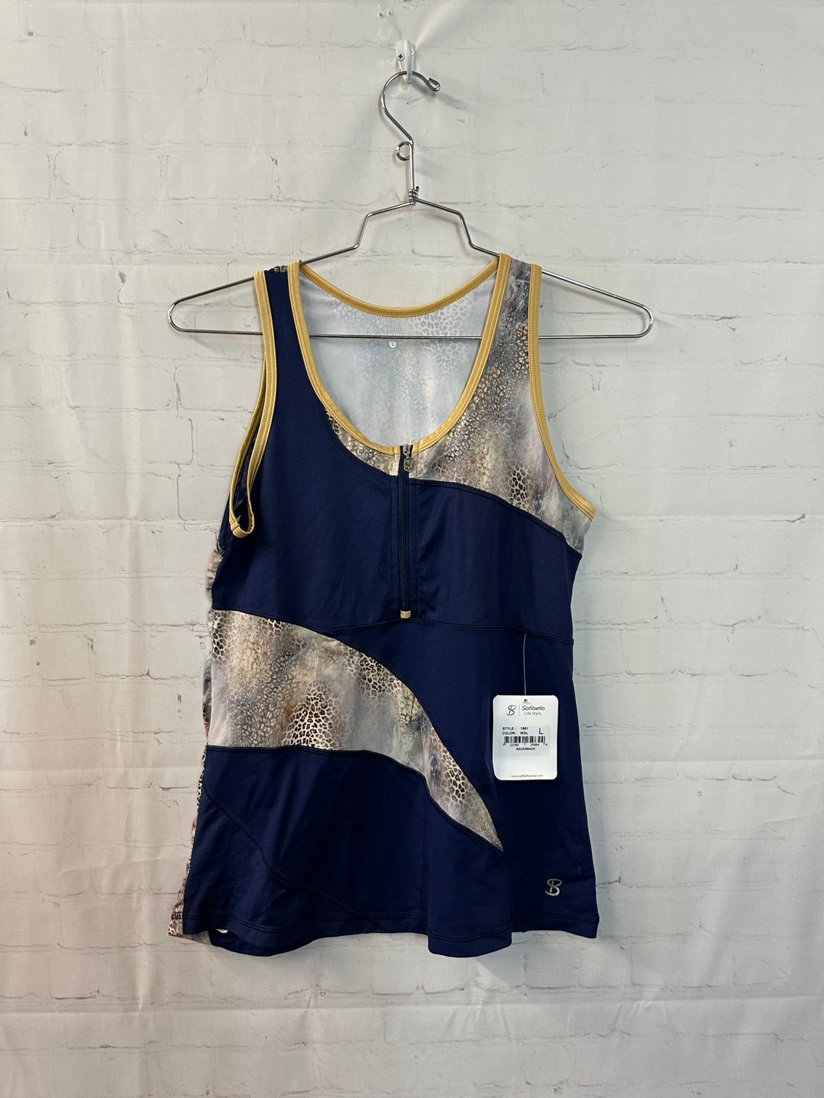 Sofibella Sports Tank Large NWT
