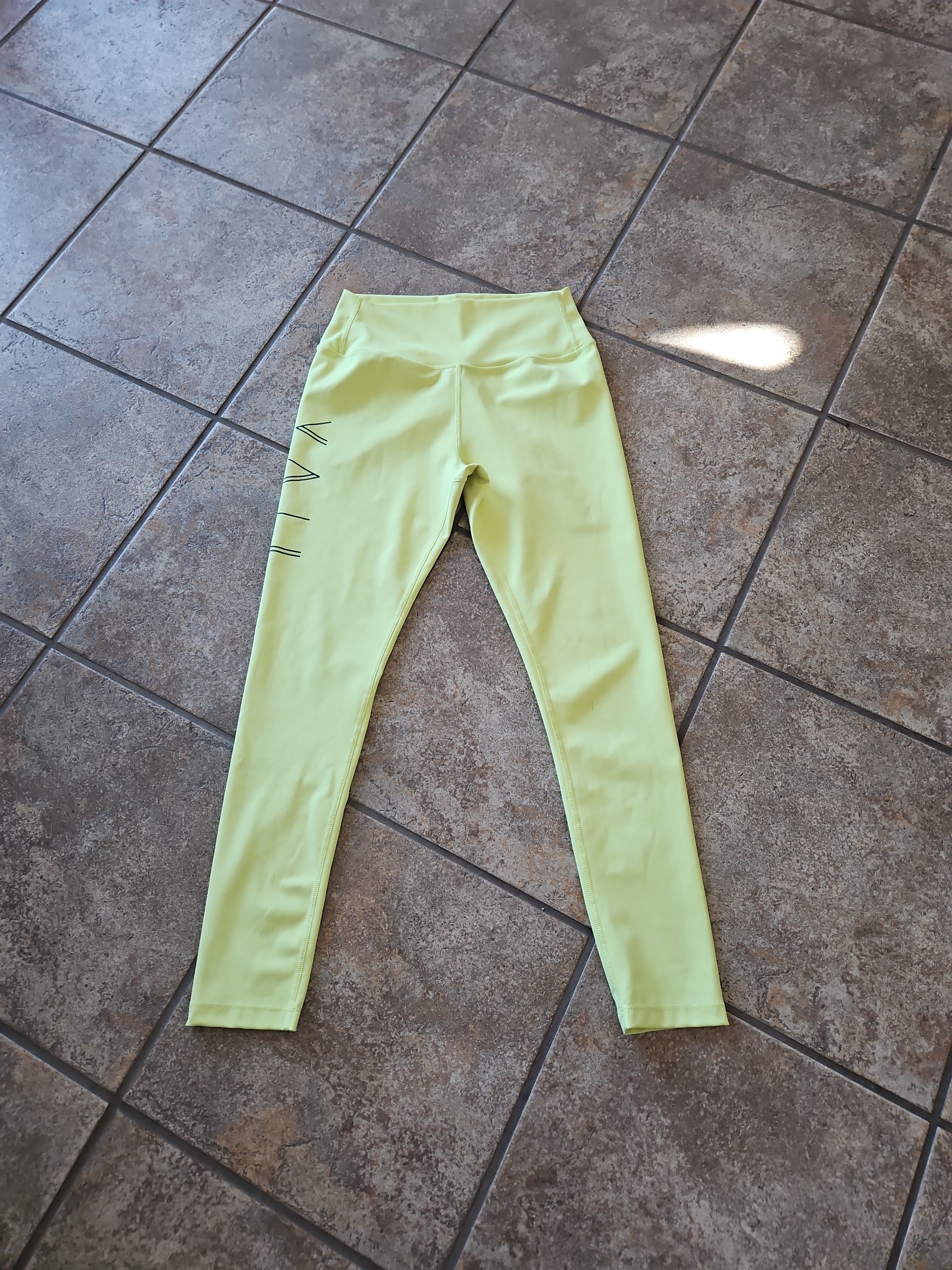 59 Splitofiftynine athletic leggings size L