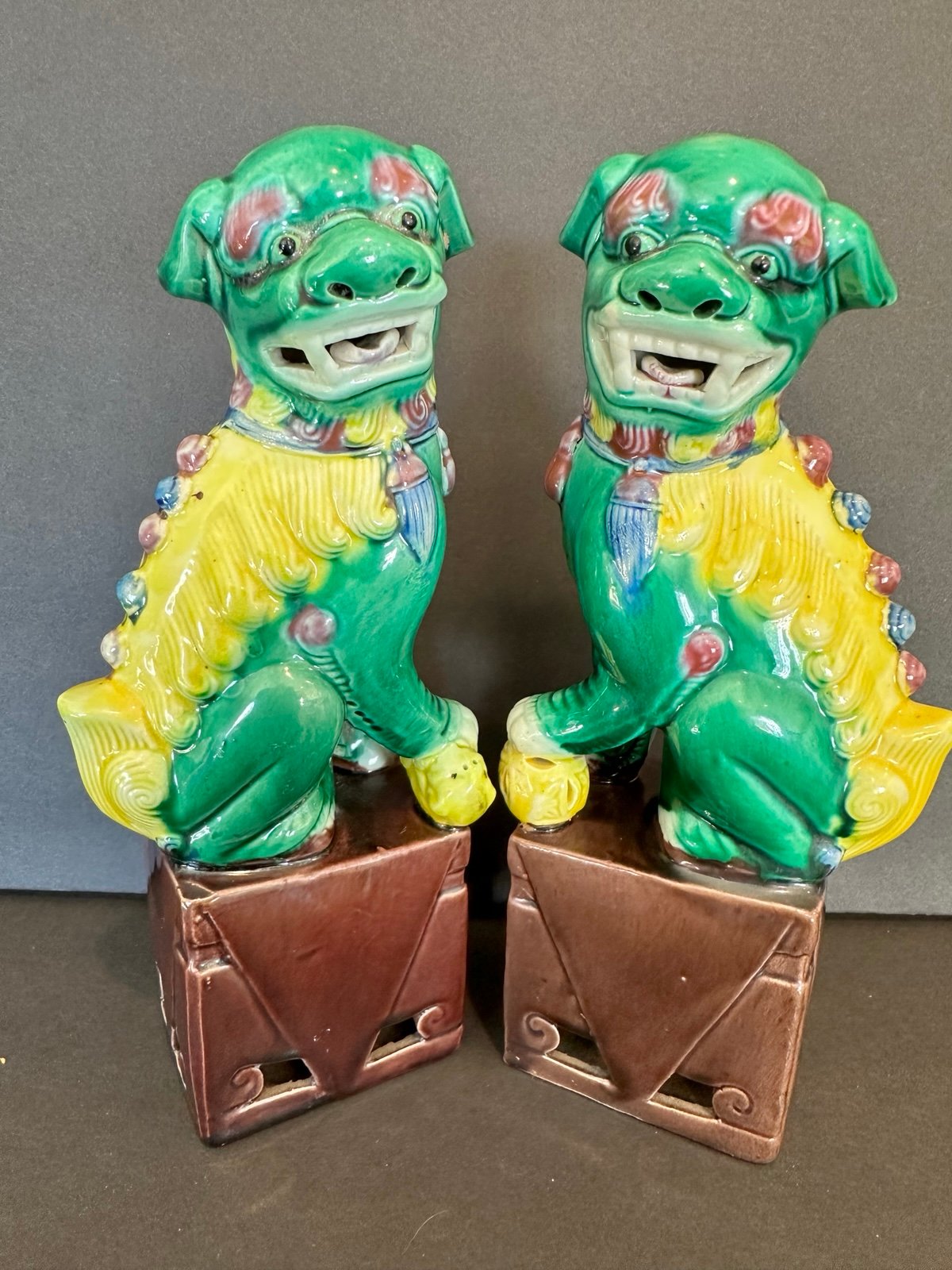 Foo Dogs Statue Porcelain Chinese Green & Yellow 8”