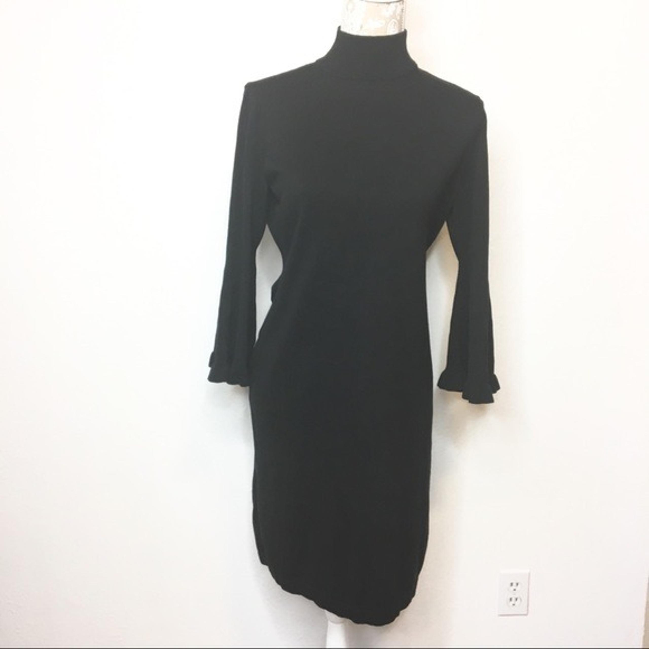 Isaac Mizrahi Live Black Sweater Dress