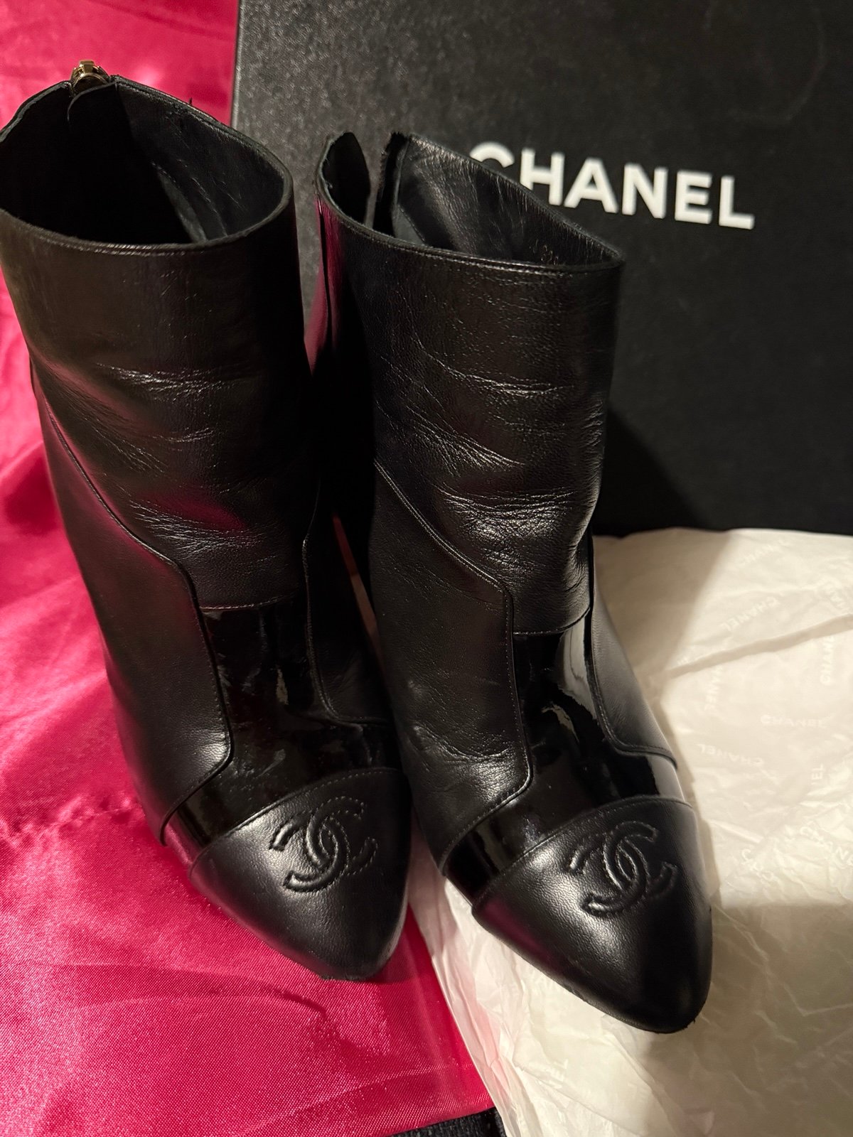 Chanel CC AUTHENTIC BOOTS LARGE LOGO
