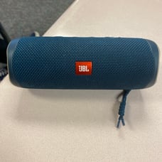 JBL Flip 5 Bluetooth Speaker