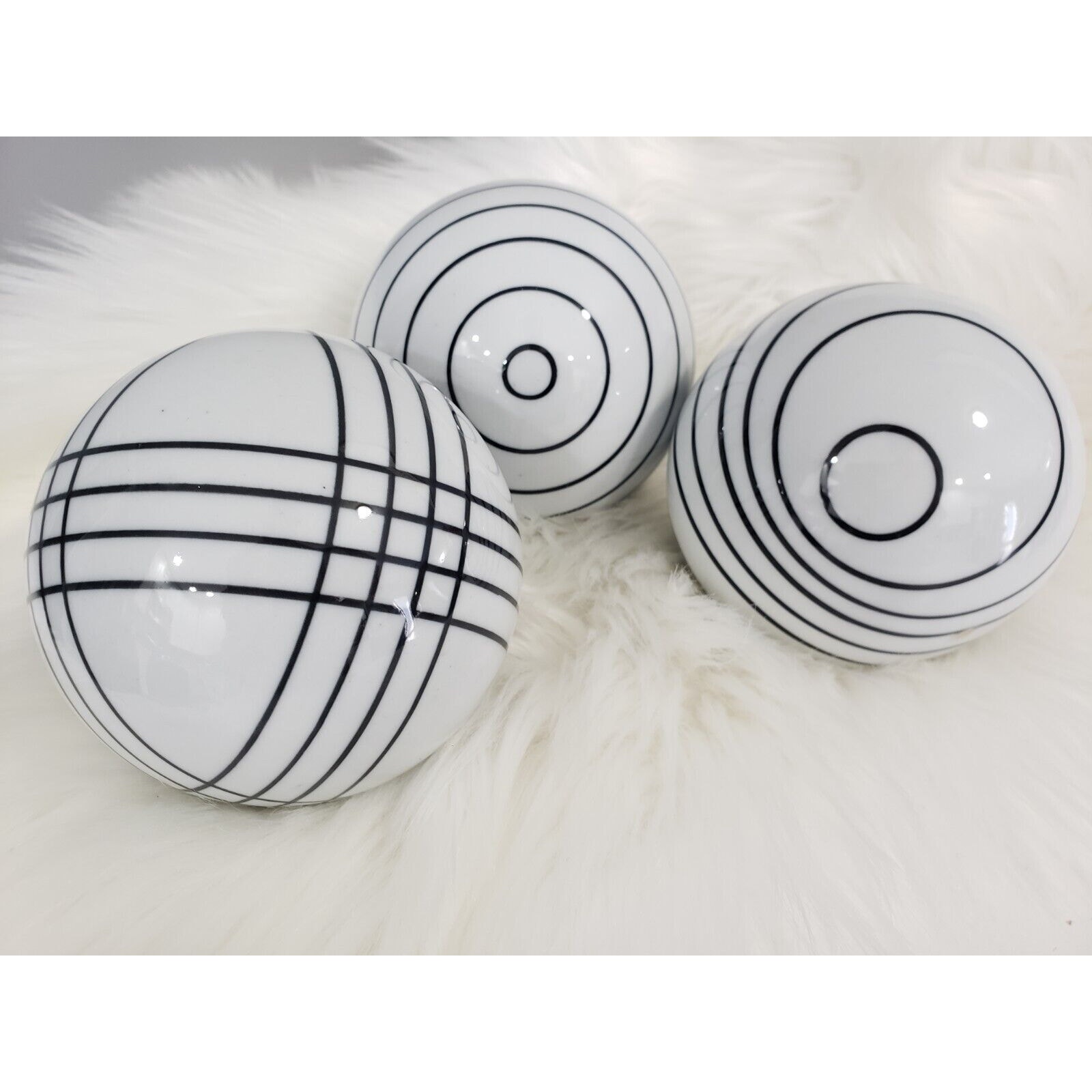 Antique Set of Scottish Victorian Glazed Ceramic Carpet Balls Black White Stripe