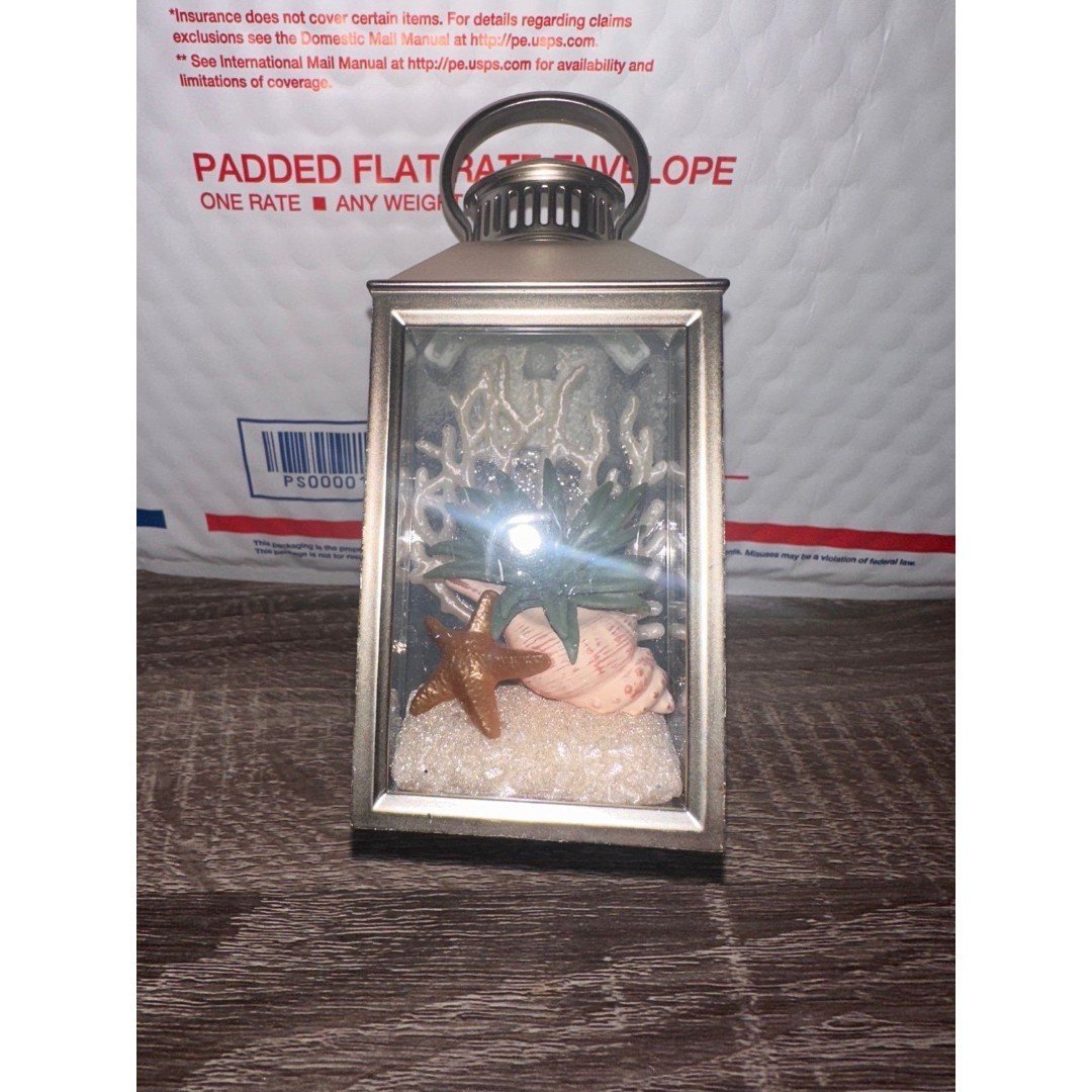 Bath and body works Lantern Wallflower Plug sea shells