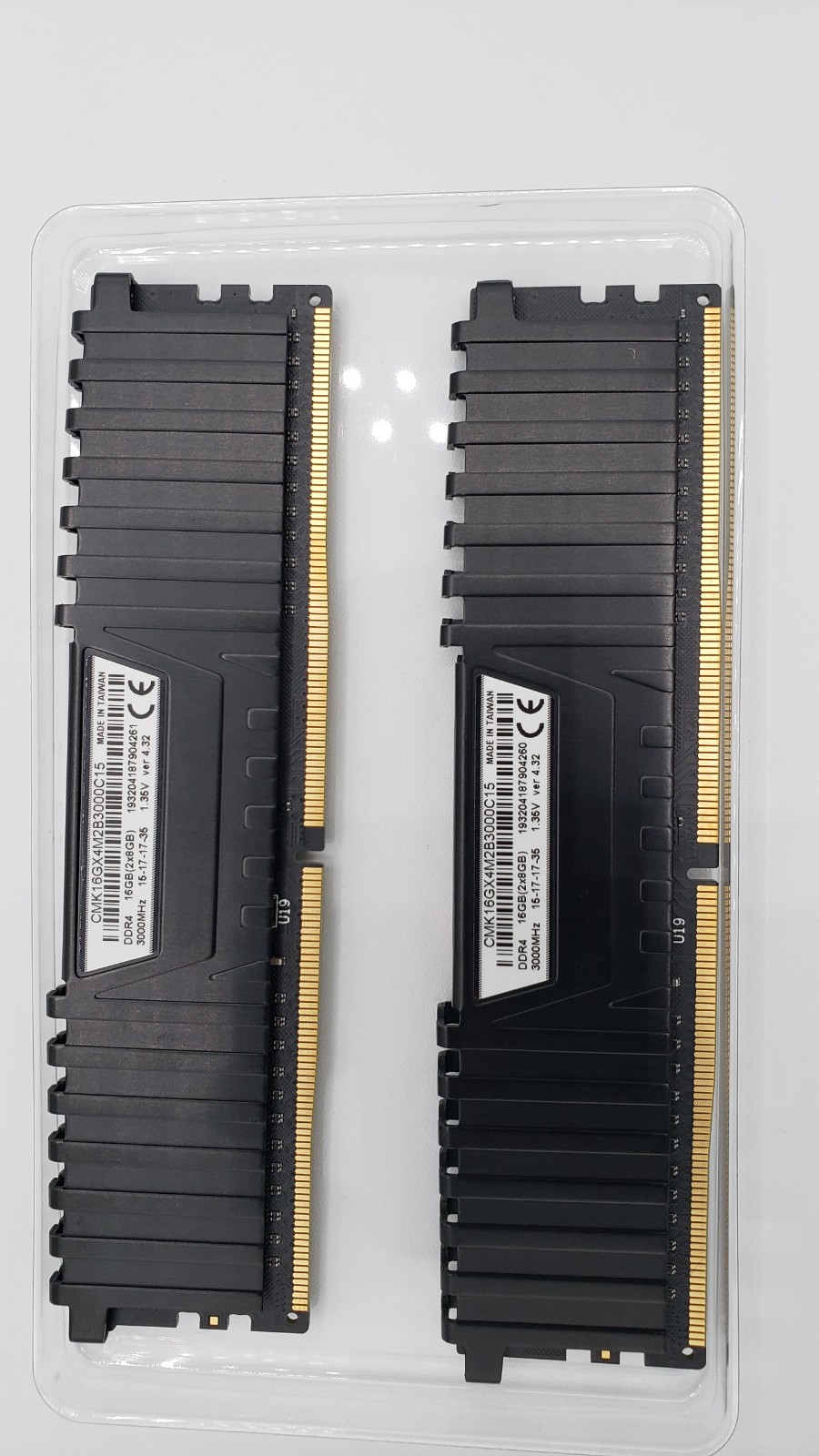 Corsair Vengeance 16 GB DDR4 RAM 3000MHz