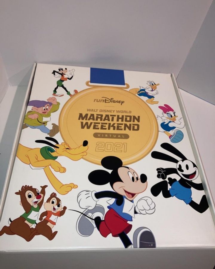 Donald Duck & Daisy Silver Half Marathon Medal Plus Pluto 5K Medallion