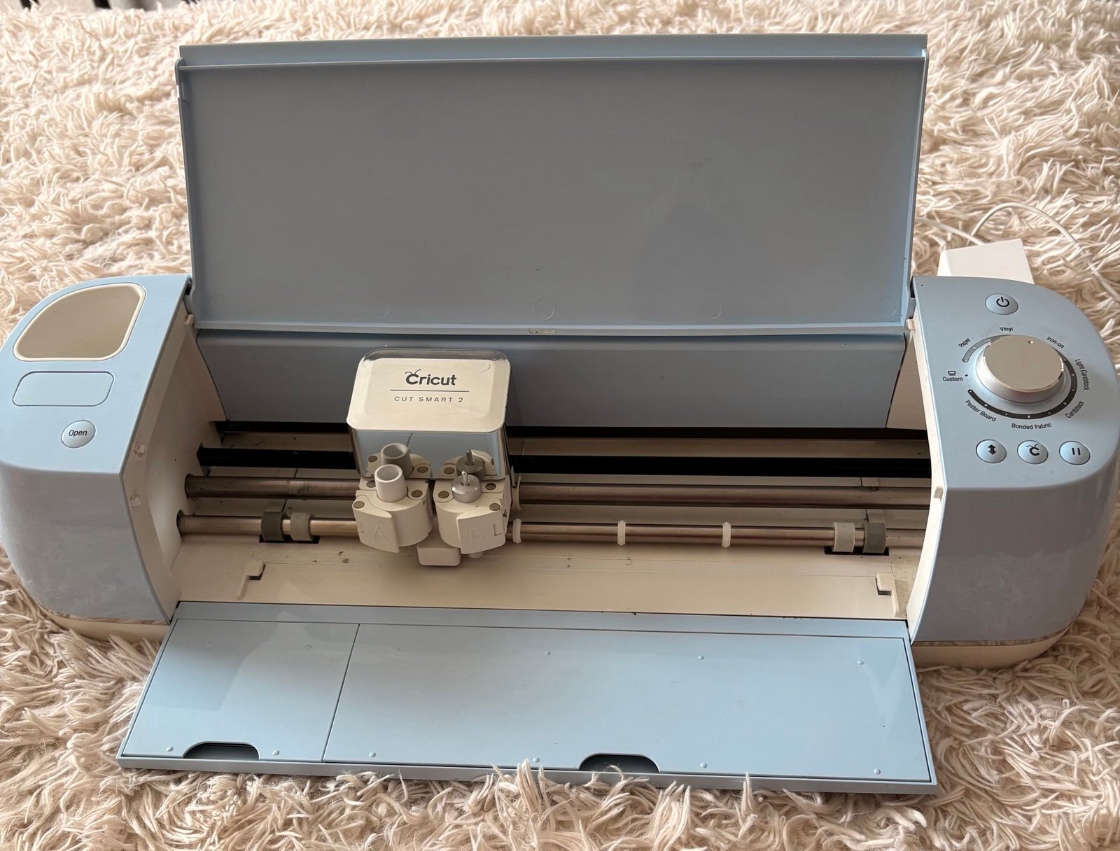 Cricut Explore Air 2 Cutting Machine in Blue