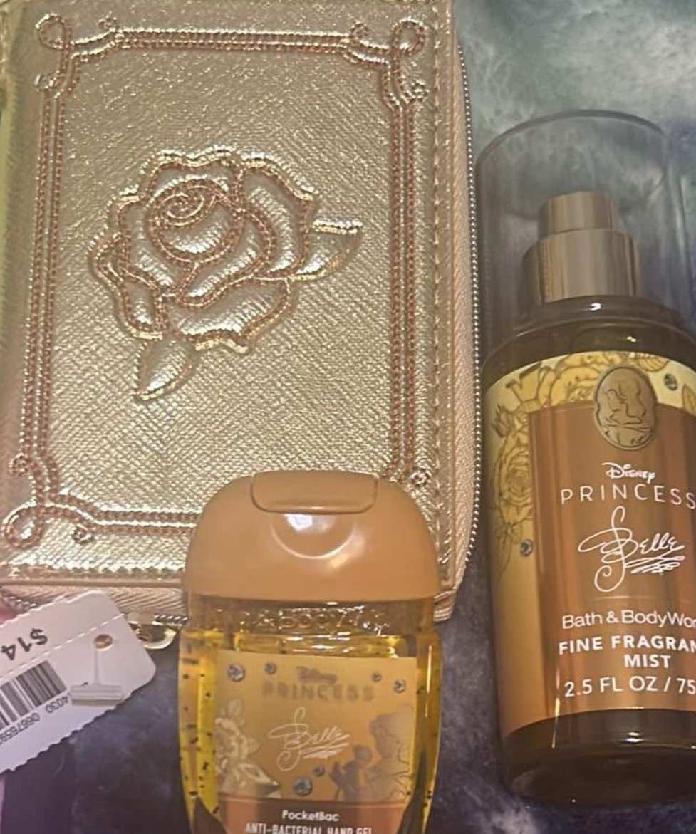 Bath and Body Works Belle Bundle