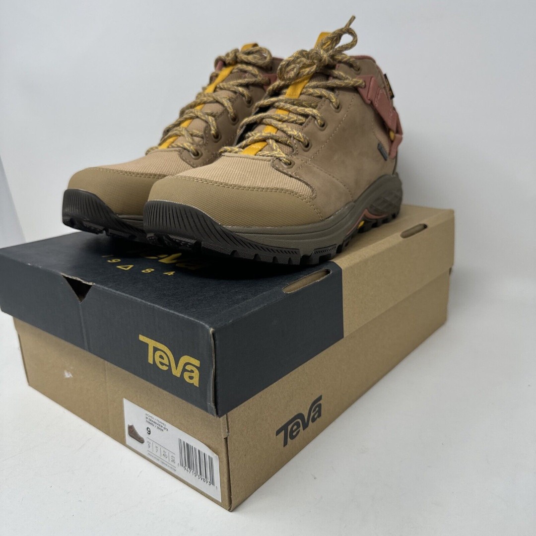 Teva Womens Grandview GTX Sand Dune 9 NEW IN BOX