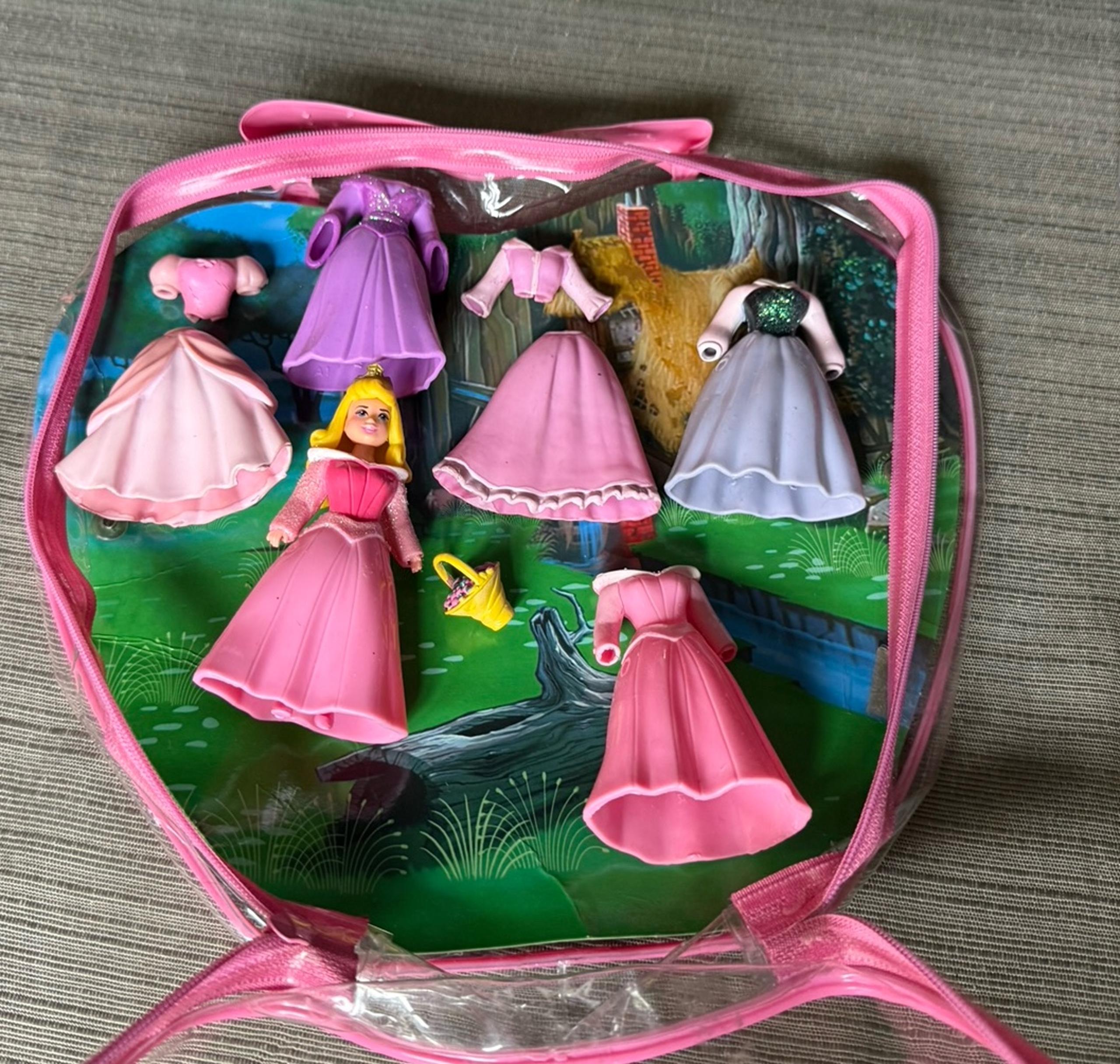 2005 Disney Sleeping  Beauty Polly Pockets in case.