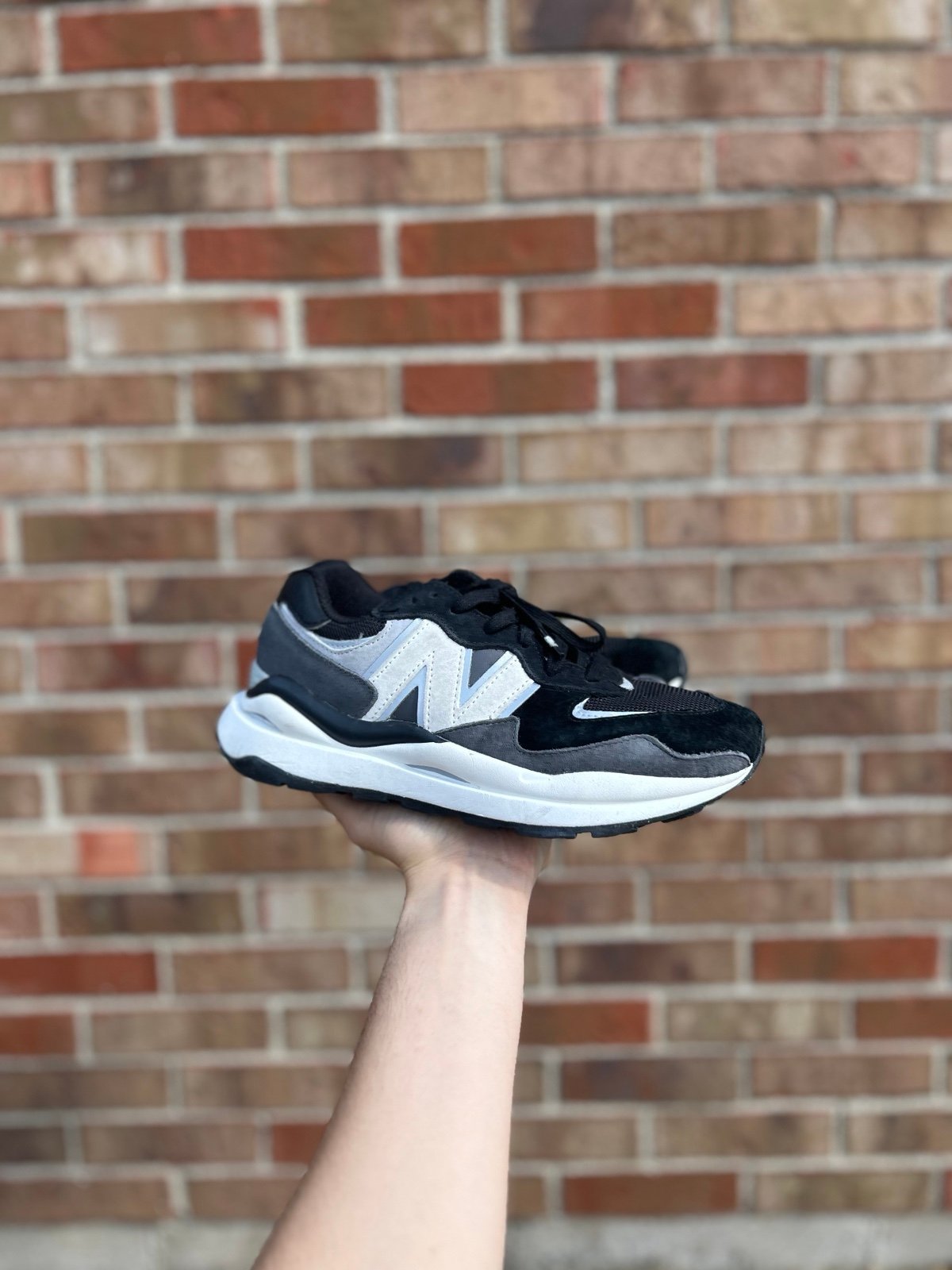 FIGS | New Balance 5740 sneakers